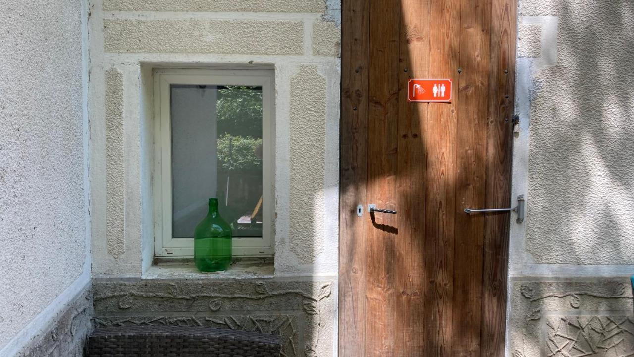 Bed and Breakfast Moulin De La Fayolle Blot-l'Eglise Exteriér fotografie