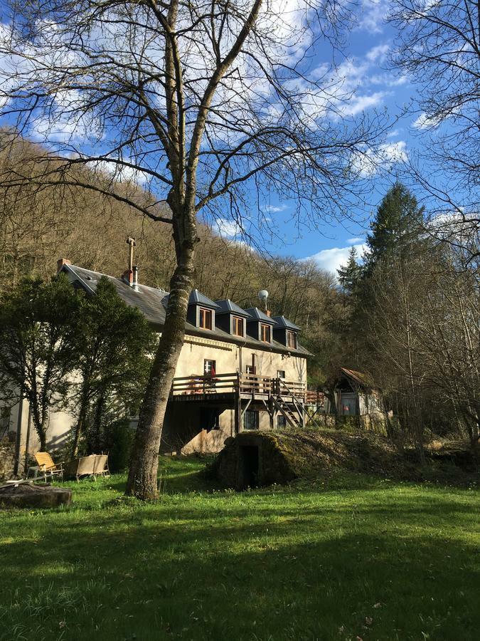 Bed and Breakfast Moulin De La Fayolle Blot-l'Eglise Exteriér fotografie